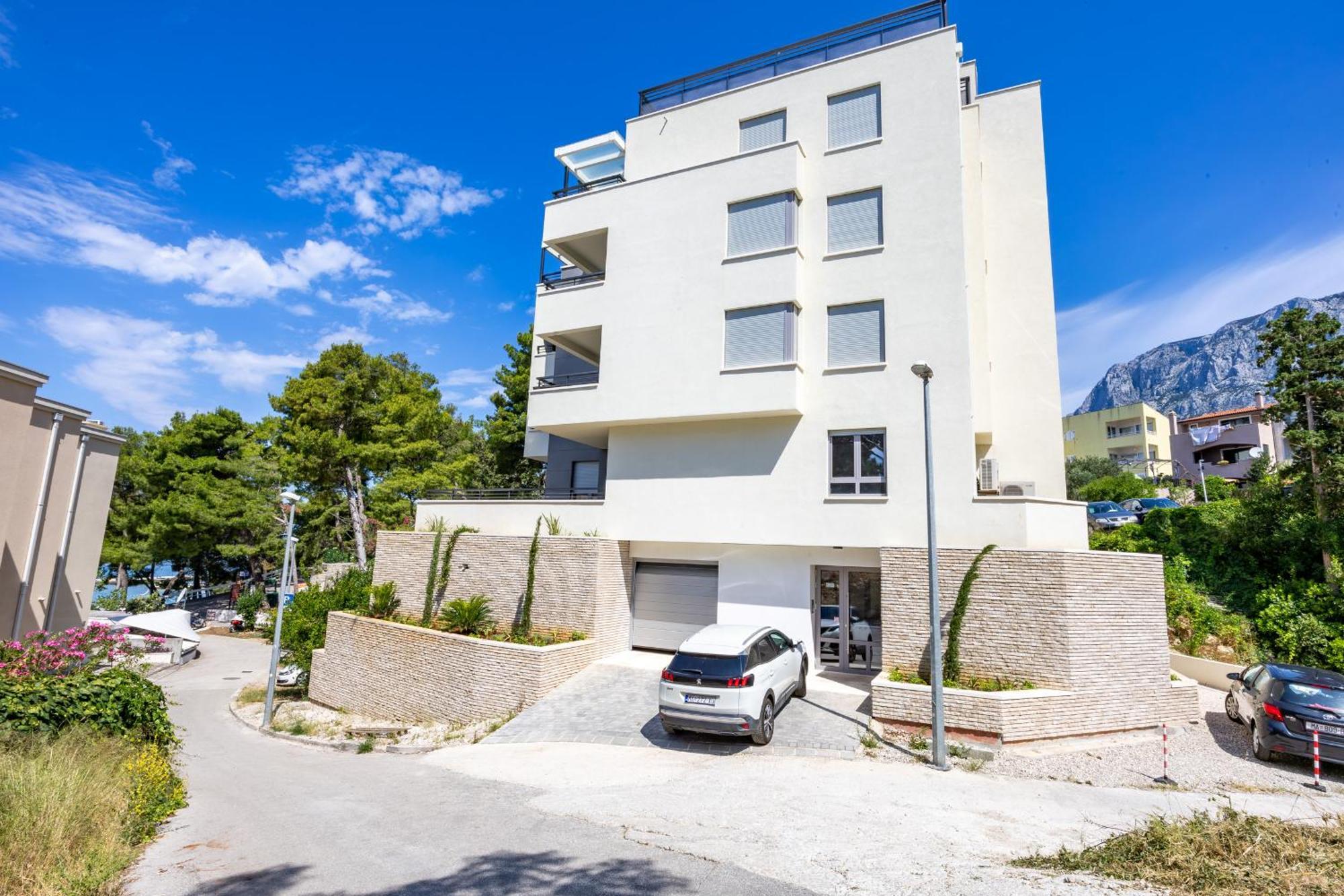 Beachfront Sunrise Srzic Apartman *